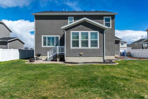 1046 E Blazing Sun Drive Eagle Mountain UT 84005