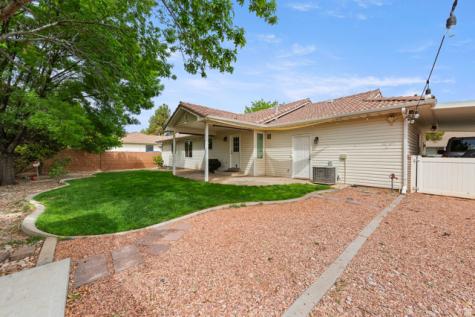 2292 E 390 N St. George UT 84790