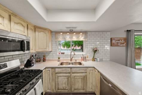 2292 E 390 N St. George UT 84790