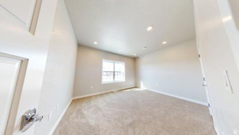 868 N 1880 E Price UT 84501