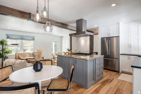 2807 E Morningside Drive S Salt Lake City UT 84124