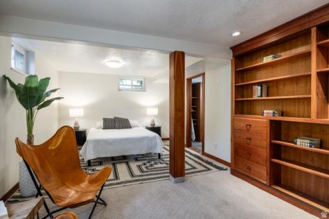 2807 E Morningside Drive S Salt Lake City UT 84124