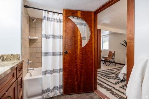 2807 E Morningside Drive S Salt Lake City UT 84124