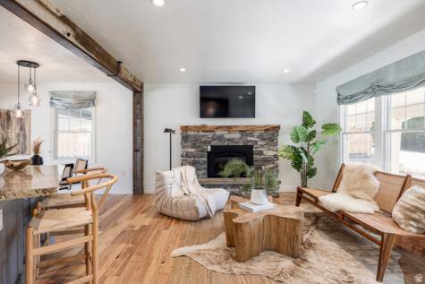 2807 E Morningside Drive S Salt Lake City UT 84124