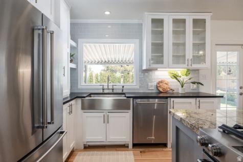 2807 E Morningside Drive S Salt Lake City UT 84124
