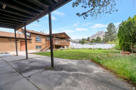 1860 E Spring Lane S Holladay UT 84117