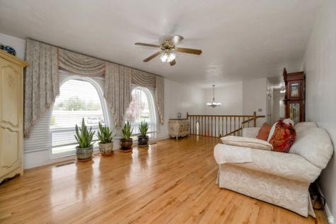 1860 E Spring Lane S Holladay UT 84117