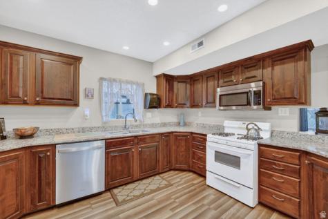 3016 W 5650 S Roy UT 84067