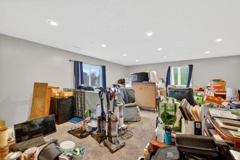 3016 W 5650 S Roy UT 84067