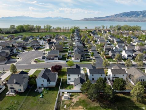 2303 E Hawthorne Street Lehi UT 84043
