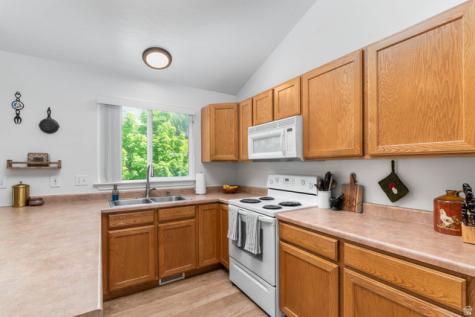 1229 S 1460 E Provo UT 84606
