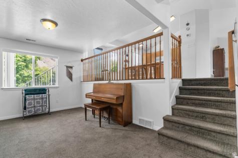 1229 S 1460 E Provo UT 84606