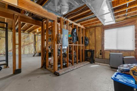 1229 S 1460 E Provo UT 84606