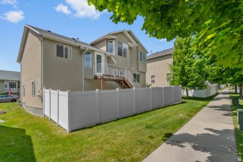 1229 S 1460 E Provo UT 84606