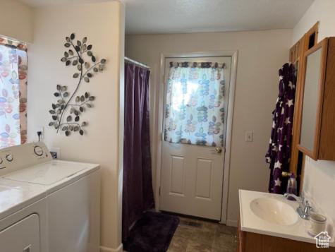 180 N 1100 E Washington UT 84780