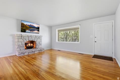 4245 S 3320 E Holladay UT 84124