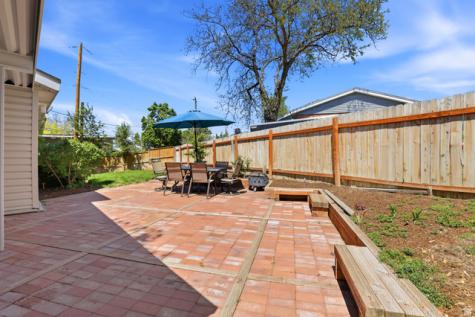 4245 S 3320 E Holladay UT 84124