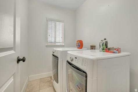 1014 Creekside Drive Ogden UT 84404