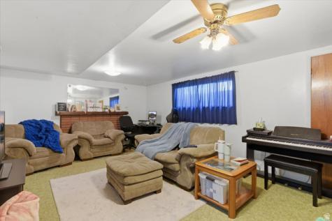 1677 S 75 E Bountiful UT 84010