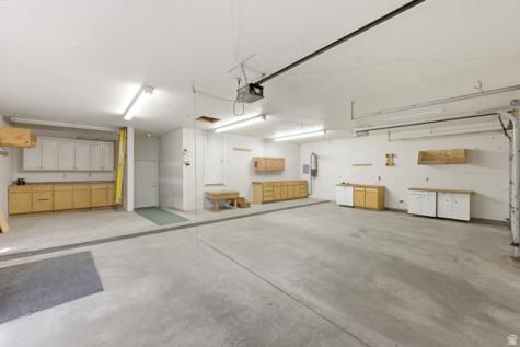 8 Altawood Drive S Sandy UT 84092
