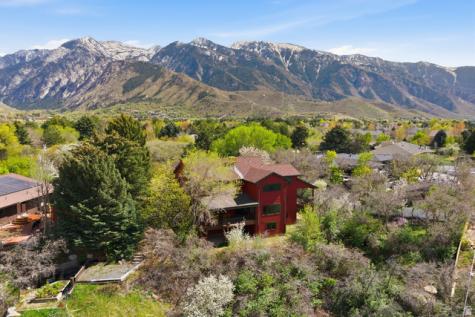 8 Altawood Drive S Sandy UT 84092