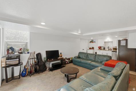 2480 S Jackson Avenue E Ogden UT 84401