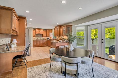 65 W 850 S Centerville UT 84014