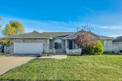 65 W 850 S Centerville UT 84014