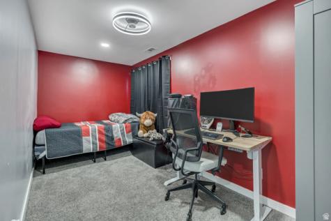 65 W 850 S Centerville UT 84014