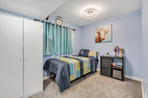 65 W 850 S Centerville UT 84014
