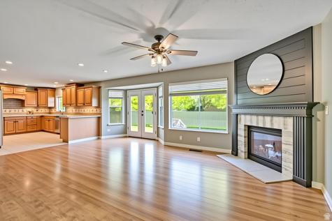 65 W 850 S Centerville UT 84014