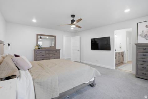 311 E Unchartered Lane S Draper UT 84020