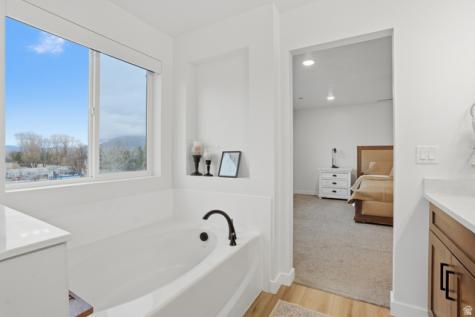311 E Unchartered Lane S Draper UT 84020