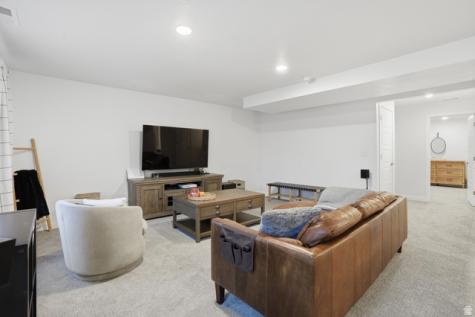 311 E Unchartered Lane S Draper UT 84020