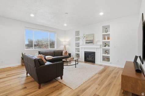311 E Unchartered Lane S Draper UT 84020