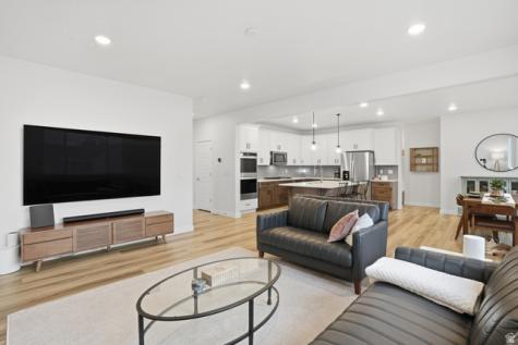 311 E Unchartered Lane S Draper UT 84020