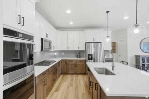 311 E Unchartered Lane S Draper UT 84020