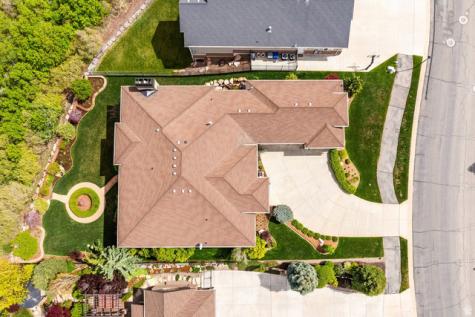802 Eaglepointe Drive North Salt Lake UT 84054