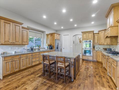 3077 E Scenic Valley Lane S Sandy UT 84092