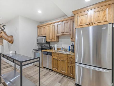 3077 E Scenic Valley Lane S Sandy UT 84092