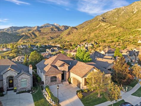 3077 E Scenic Valley Lane S Sandy UT 84092