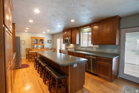233 S 750 E Bountiful UT 84010