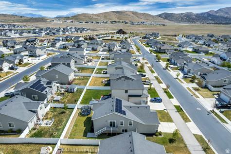 1529 E Erickson Knoll Lane Eagle Mountain UT 84005