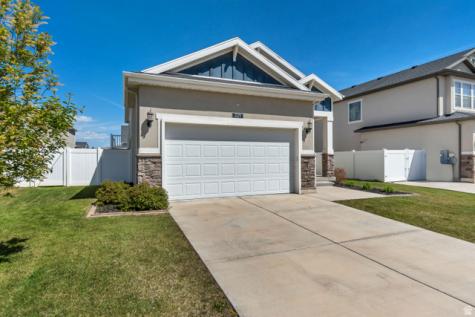 1529 E Erickson Knoll Lane Eagle Mountain UT 84005
