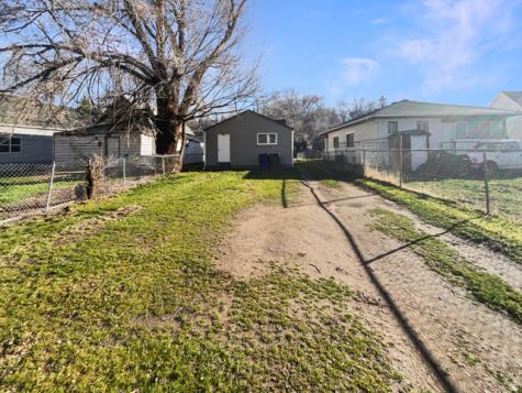 2865 Pingree Avenue Ogden UT 84401