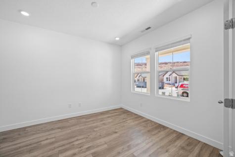 1904 S Cyclone Drive Washington UT 84780