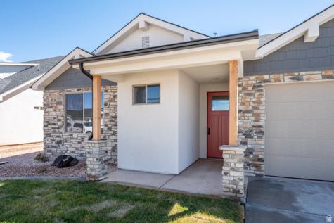 4978 N 75 E Enoch UT 84721