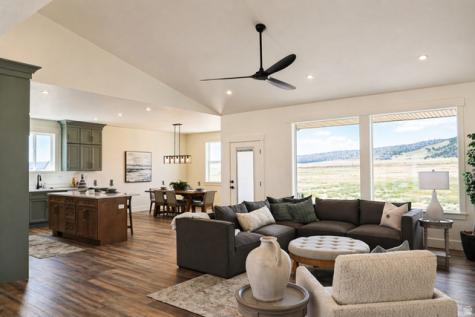 2607 N Cooper Way E Eagle Mountain UT 84013