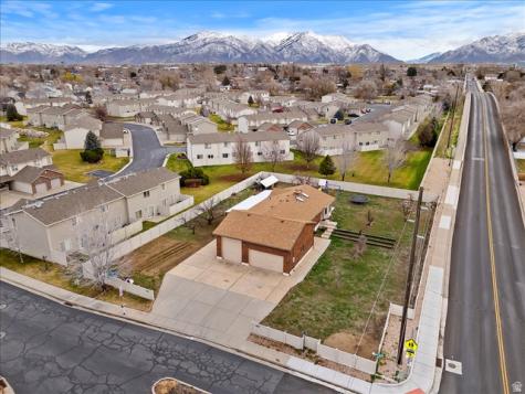 626 W 800 N Clinton UT 84015