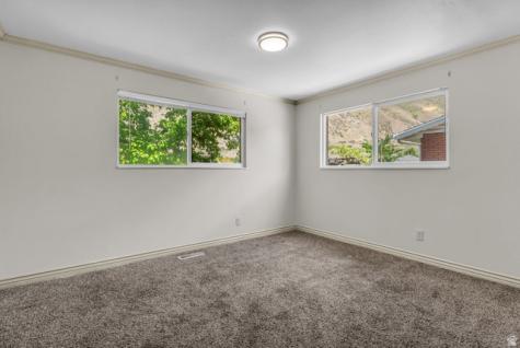 1035 E Hillcrest Drive Springville UT 84663